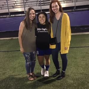 Meet your Posher, Emily